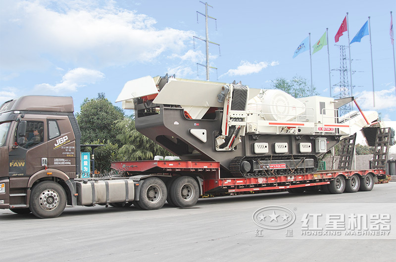 履帶移動破碎機(jī)設(shè)備發(fā)往浙江 履帶移動破碎機(jī)設(shè)備發(fā)往浙江