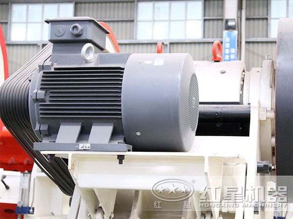 銻礦顎式破碎機(jī)配用電機(jī) 銻礦顎式破碎機(jī)配用電機(jī)