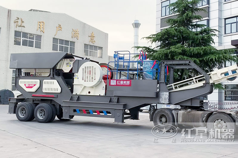 移動石子破碎機(jī):配顎式破碎機(jī) 移動石子破碎機(jī):配顎式破碎機(jī)