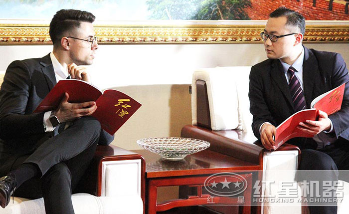 紅星客服遠銷國內外160多個國家和地區(qū) 紅星客服遠銷國內外160多個國家和地區(qū)