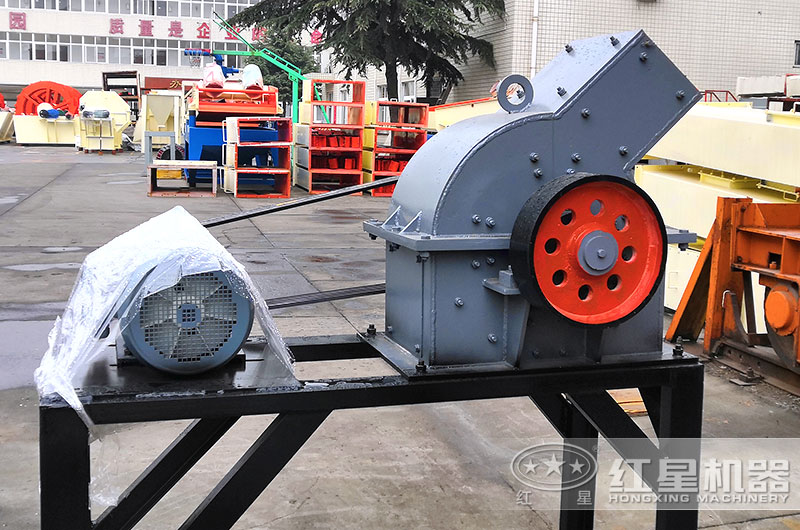 小型錘式碎石機(jī)圖片 小型錘式碎石機(jī)圖片