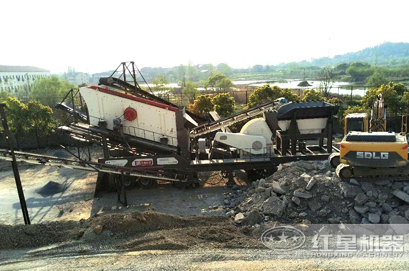 山西時產(chǎn)300噸煤炭移動破碎生產(chǎn)線 山西時產(chǎn)300噸煤炭移動破碎生產(chǎn)線