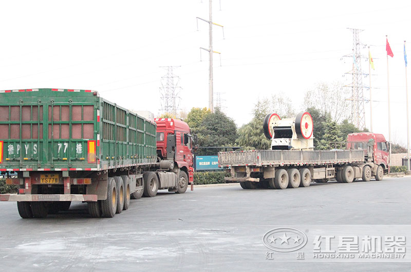 大型破碎石子機設(shè)備發(fā)貨 大型破碎石子機設(shè)備發(fā)貨