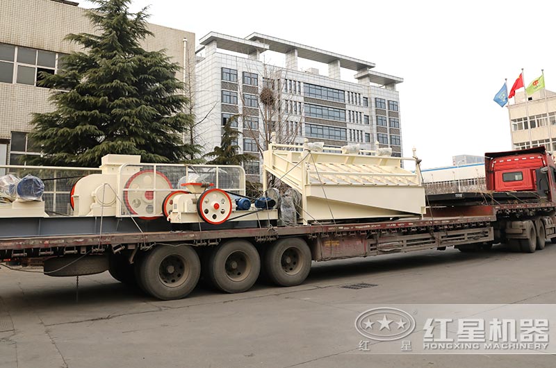 雙輥制砂機設備發貨現場圖片 雙輥制砂機設備發貨現場圖片