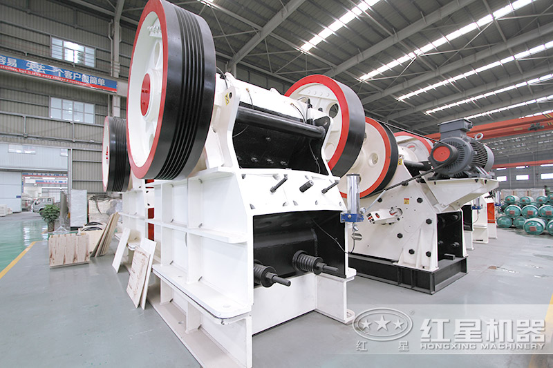 粗碎顎式破碎機 粗碎顎式破碎機