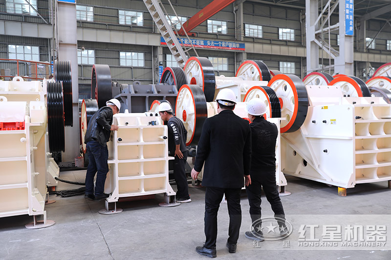 46顎破機(jī)廠家車間 46顎破機(jī)廠家實(shí)拍