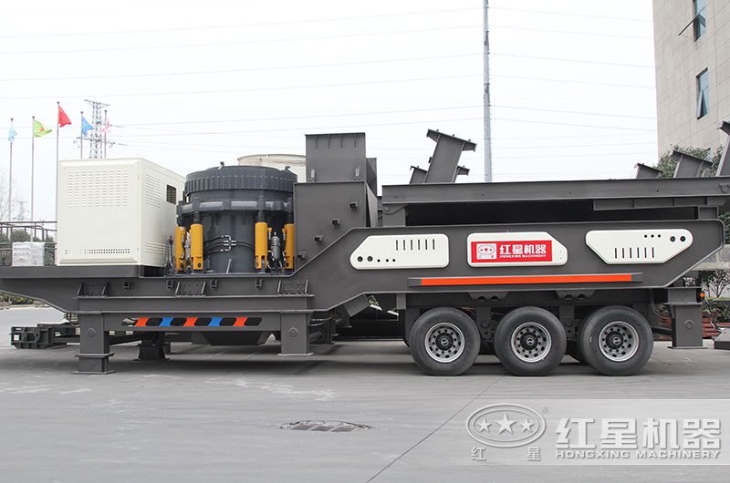 中細(xì)碎輪胎移動破碎站圖片 中細(xì)碎輪胎移動破碎站圖片