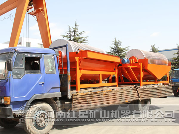 鐵礦磁選機(jī)廠家發(fā)貨 鐵礦磁選機(jī)廠家發(fā)貨