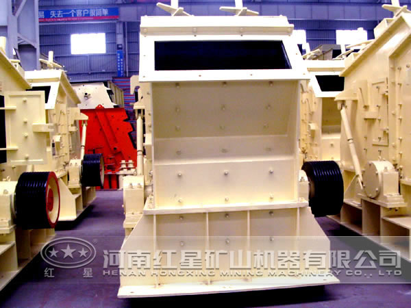 玻璃反擊式破碎機(jī) 玻璃反擊式破碎機(jī)