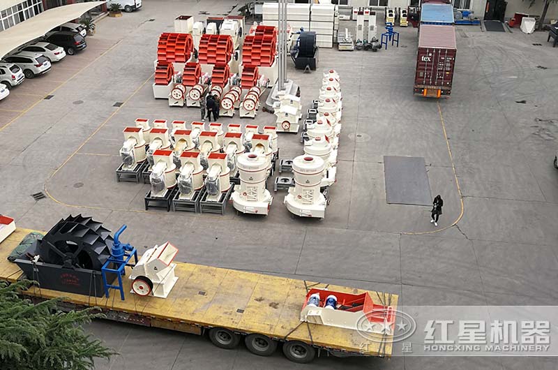 紅星錘破機(jī)裝車發(fā)貨現(xiàn)場(chǎng) 紅星錘破機(jī)裝車發(fā)貨現(xiàn)場(chǎng)