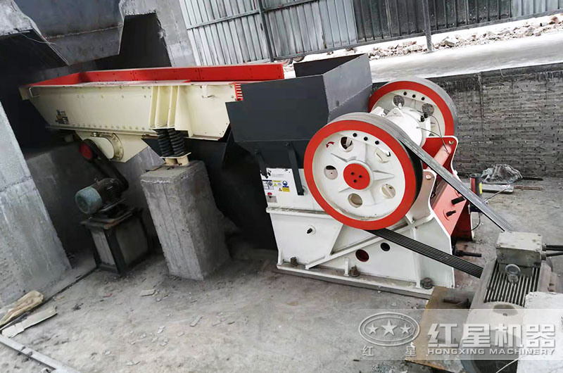 69鄂破機(jī)作業(yè)現(xiàn)場(chǎng)實(shí)拍 69鄂破機(jī)作業(yè)現(xiàn)場(chǎng)實(shí)拍