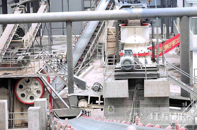 鄂破+圓錐破生產(chǎn)線現(xiàn)場 鄂破+圓錐破生產(chǎn)線現(xiàn)場